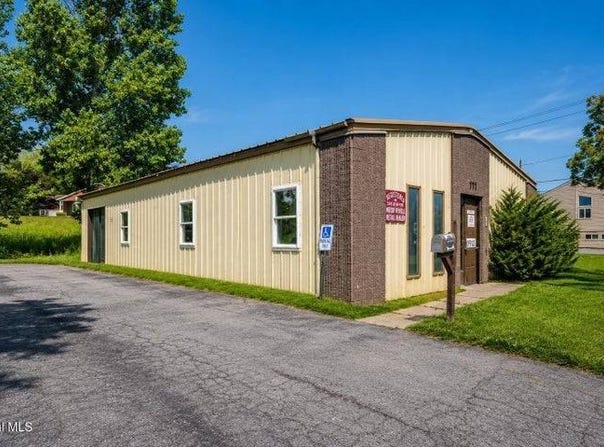 111 S Comrie Ave., Johnstown, NY 12095