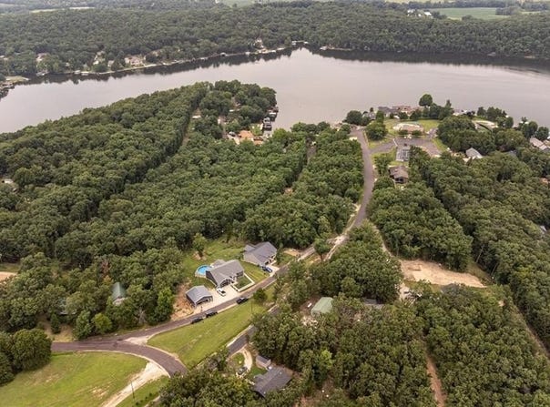 3471 Circle Drive, Owensville, MO 65066
