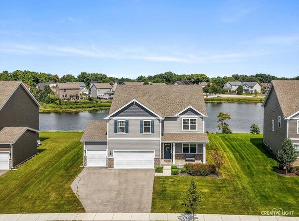 2040 Legacy Pointe Boulevard, Plainfield, IL 60586