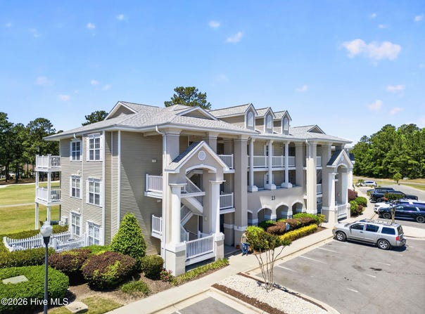 1215 N Middleton Drive NW, Calabash, NC 28467