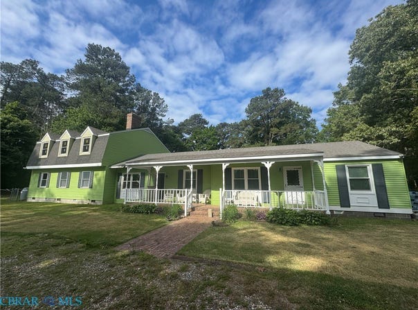 2866 Severn Wharf Road, Hayes, VA 23072