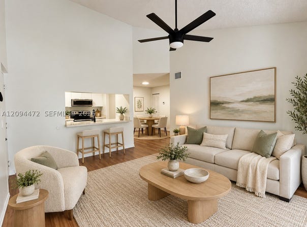 12124 Saint Andrews Pl, Miramar, FL 33025