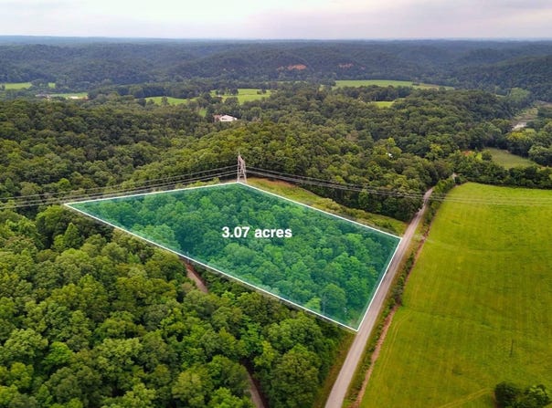4 Cedar Hill Rd, White Bluff, TN 37187