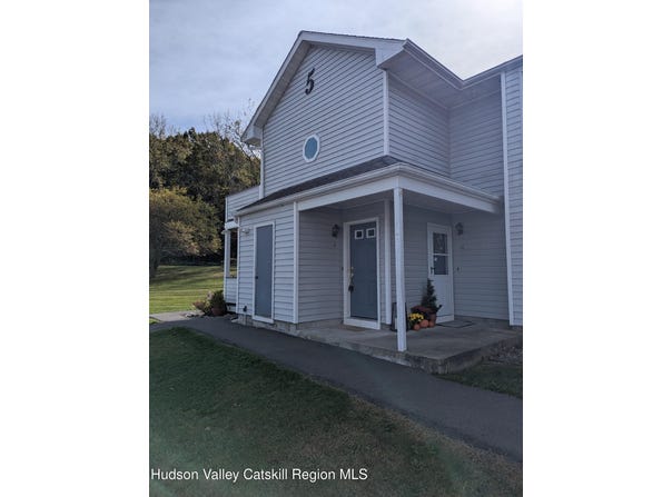 74 Tiger Maple Lane, Saugerties, NY 12477
