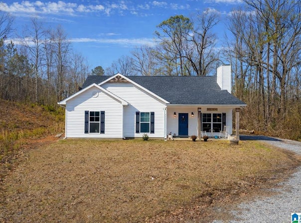10940 MUDD STREET, OHATCHEE, AL 36271