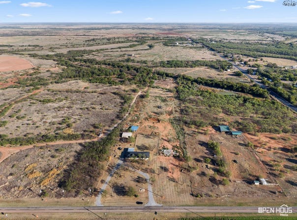 10058 FM 1180, Electra, TX 76360