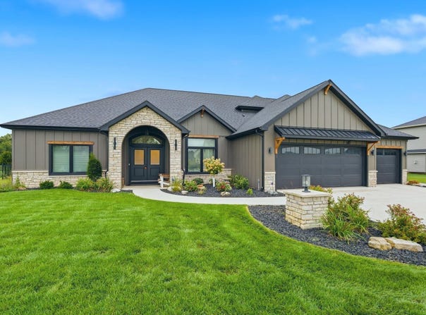 19031 Ringo Road, Auburn, IN 46706