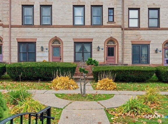 73 Imlay Street, Hartford, CT 06105