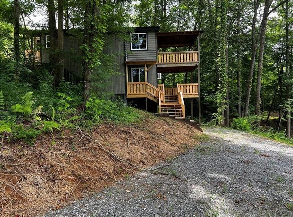 328 Back Pine Way, Ellijay, GA 30540