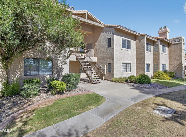 930 N MESA Drive, Mesa, AZ 85201