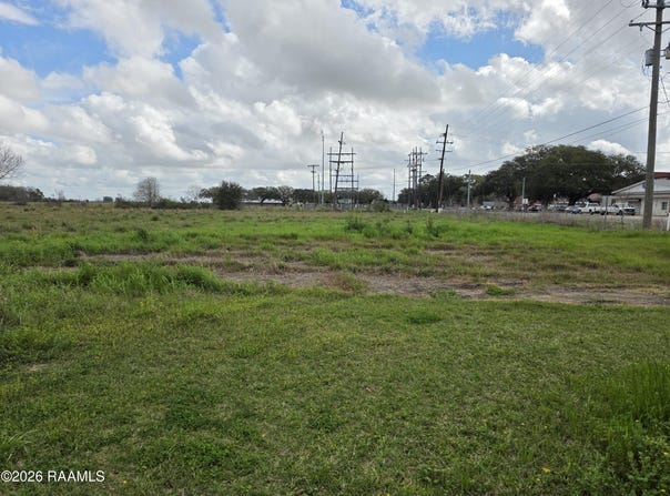 Vidrine Road lot: Tract 8, Ville Platte, LA 70586