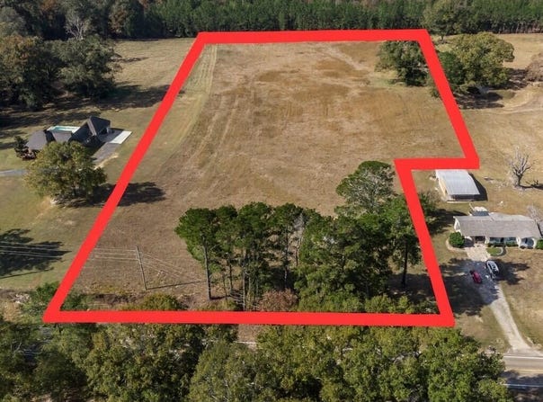 Hwy 13, Mendenhall, MS 39114