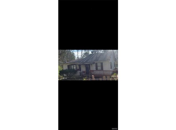 8715 Susan Lane, Dittmer, MO 63023