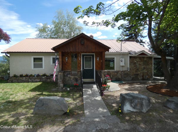 6468 Comanche St, Bonners Ferry, ID 83805