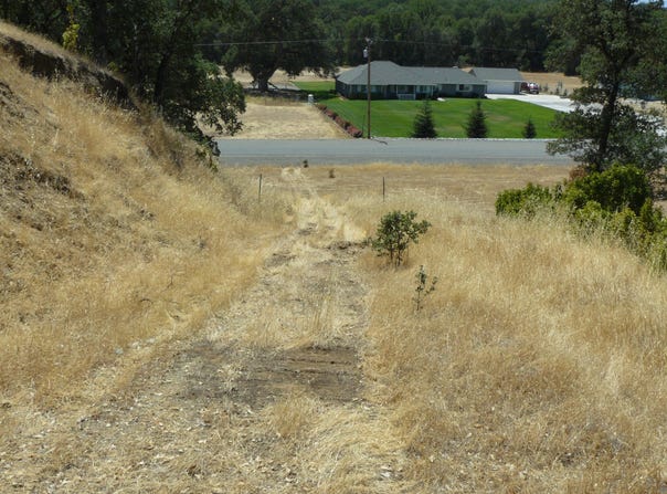 Vintage Drive, Red Bluff, CA 96080