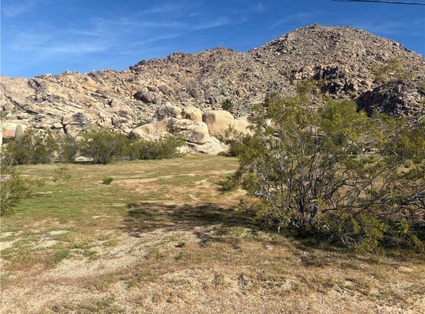 Valley Crest Terrace, Apple Valley, CA 92307