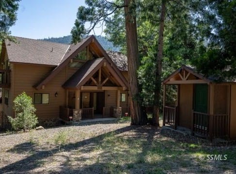 10817 Ponderosa Dr, Wofford Heights, CA 93285