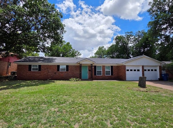 1612 E 14th, Sweetwater, TX 79556