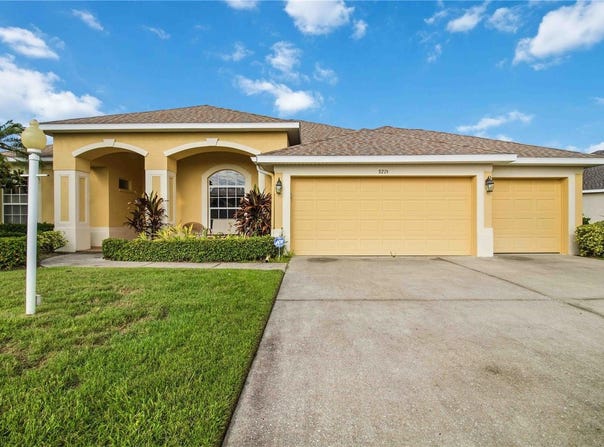 9215 63RD Court E, PARRISH, FL 34219