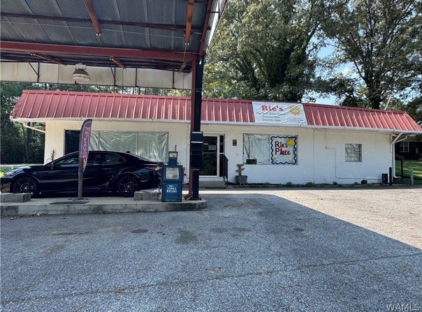 2305 HIGHWAY 96, Fayette, AL 35555