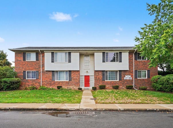 25325 Shiawassee Circle, Southfield, MI 48033