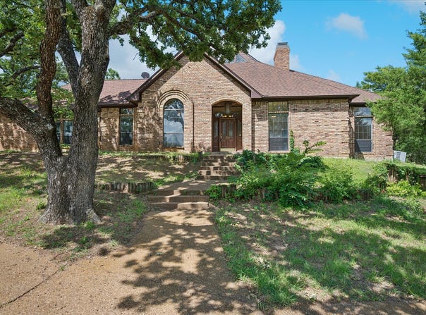 704 McMakin Road, Bartonville, TX 76226