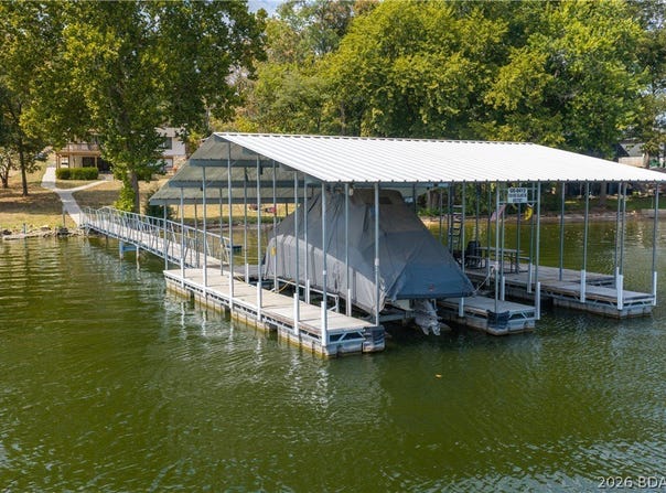 3184 Big Island Drive, Roach, MO 65787