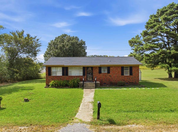 575 BERNARD Rd, Mason, TN 38049