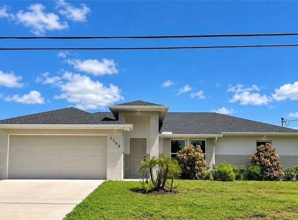 2509 NE 19th Avenue, Cape Coral, FL 33909