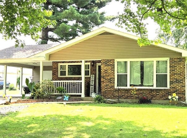 428 Winter Drive, St James, MO 65559