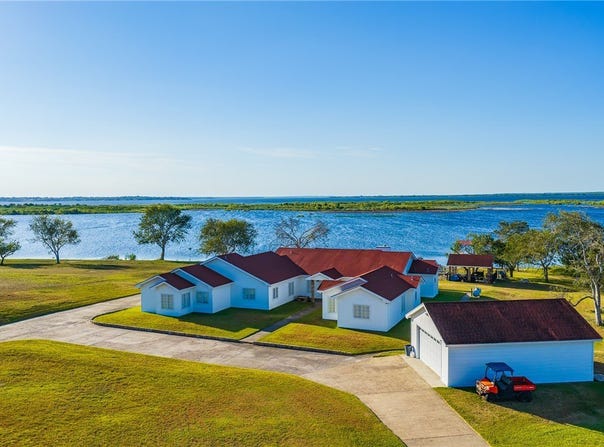 8259 Baldwin, Mathis, TX 78368