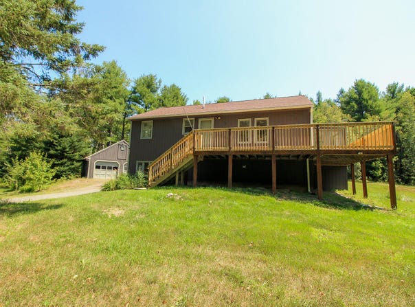 10 Perry Lane, Amherst, ME 04605