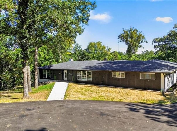 5030 Brook Drive, Imperial, MO 63052