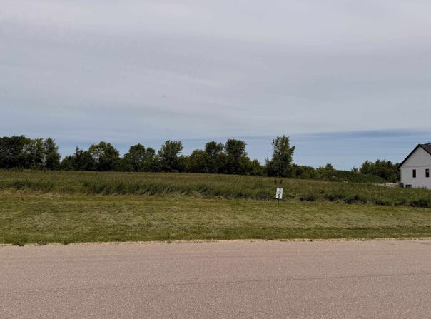 Betty Marie Way lot: 8, Merrimac, WI 53561