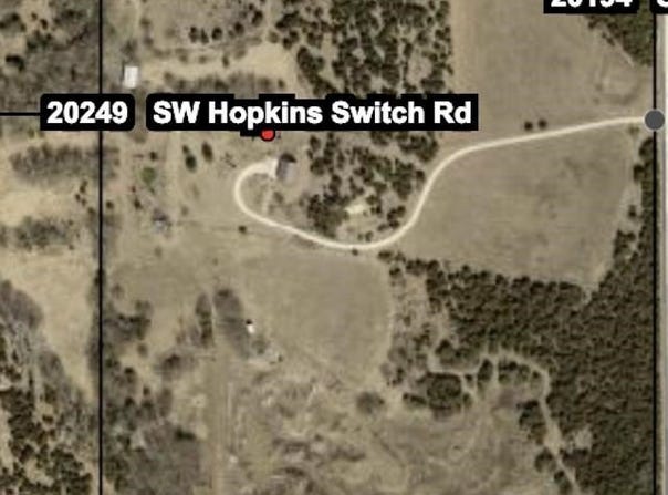 20249 SW Hopkins Switch Rd, Douglass, KS 67039