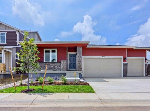 209 Sugar Beet Ln, Berthoud, CO 80513