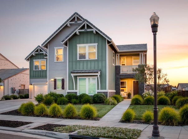 1736 N Renn Avenue, Clovis, CA 93619