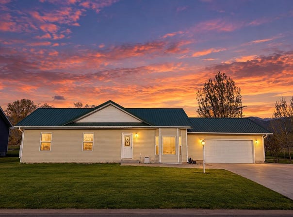 55 Merrill Way, Grace, ID 83241