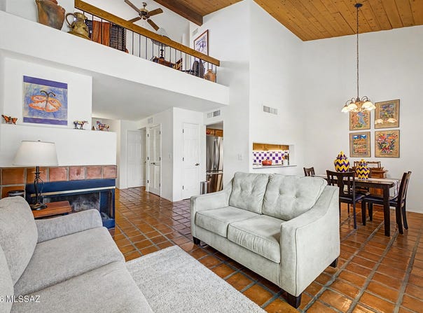 5372 N Calle Del Rocio, Tucson, AZ 85750