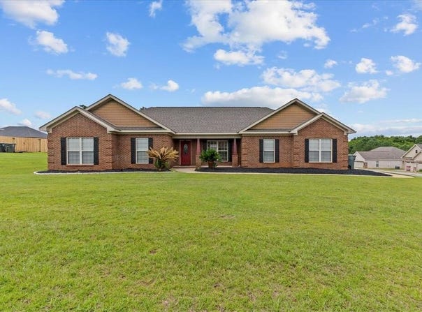 102 TUMBLEWEED DR, Enterprise, AL 36330