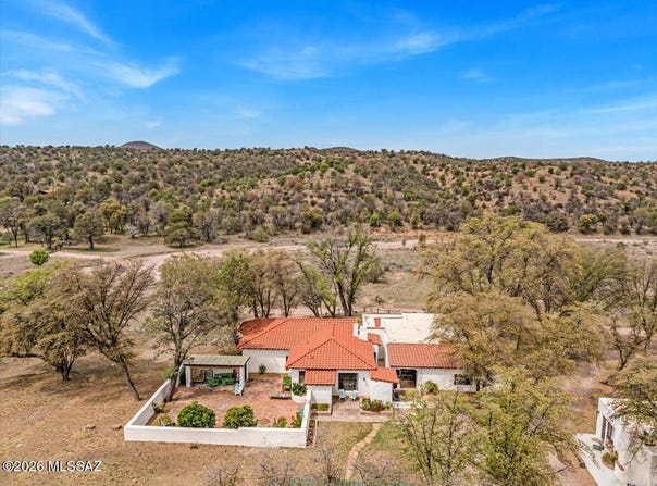 277 Canelo Road, Elgin, AZ 85611
