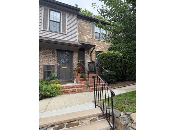 181 Long Hill Road, Little Falls Twp., NJ 07424