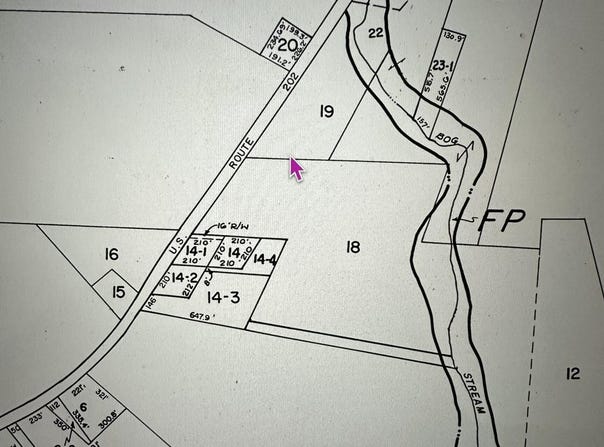 M8 L19 202 Route, Unity, ME 04988