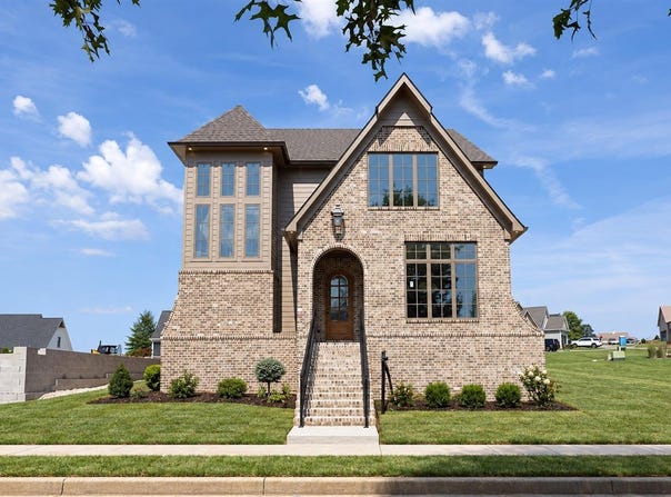433 Park West Lane, Bowling Green, KY 42103