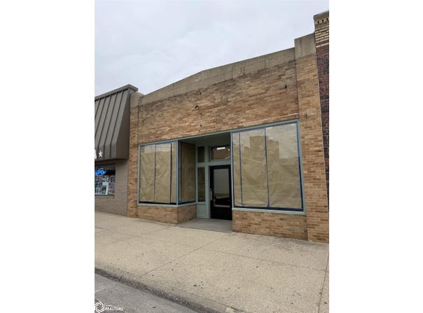 30 S 14th Street, Denison, IA 51442