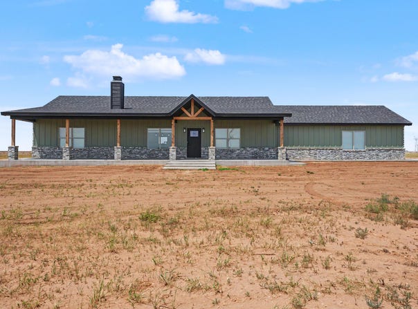 12303 County Rd 2900, Idalou, TX 79329