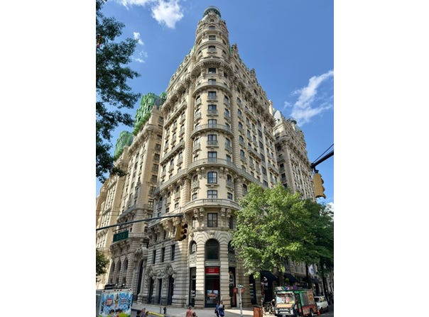 2109 Broadway, New York, NY 10023
