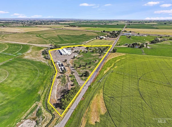 4074 N 2000 E, Filer, ID 83328