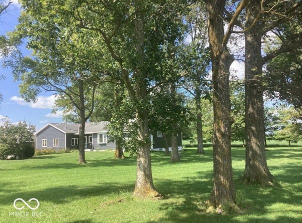 5635 E 1050 S, Keystone, IN 46759