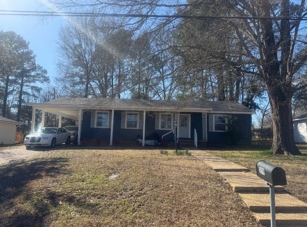 219 Lakeview, Tupelo, MS 38801